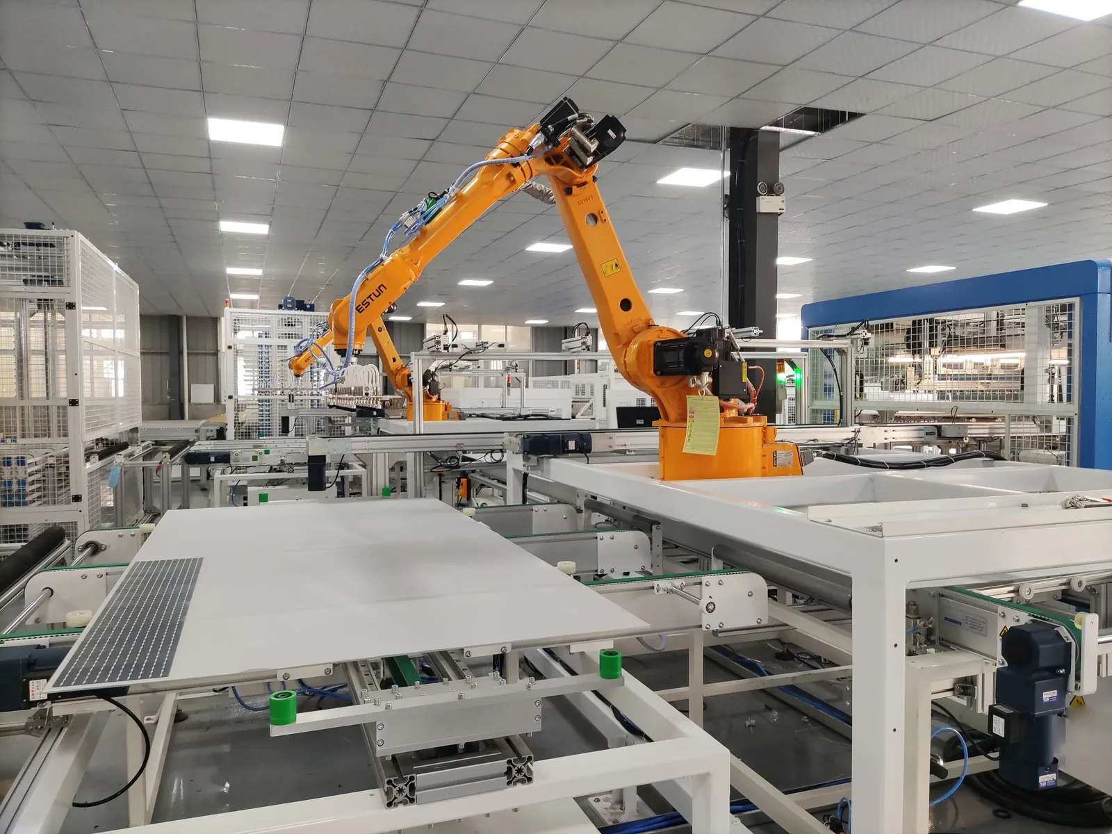 Robot String Cell Layup Machine  | Automated Solar Module Layup System - Ooitech