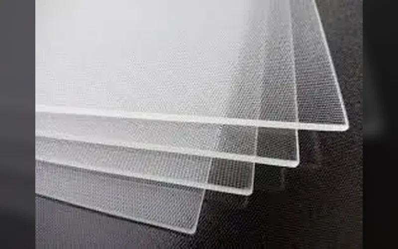 Solar Glass for PV Modules – Low-Iron Tempered, Anti-Reflective