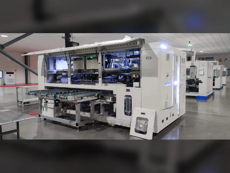 Automatic Bussing Machine DH200-Y | Solar Panel Busbar Soldering Equipment | Ooitech