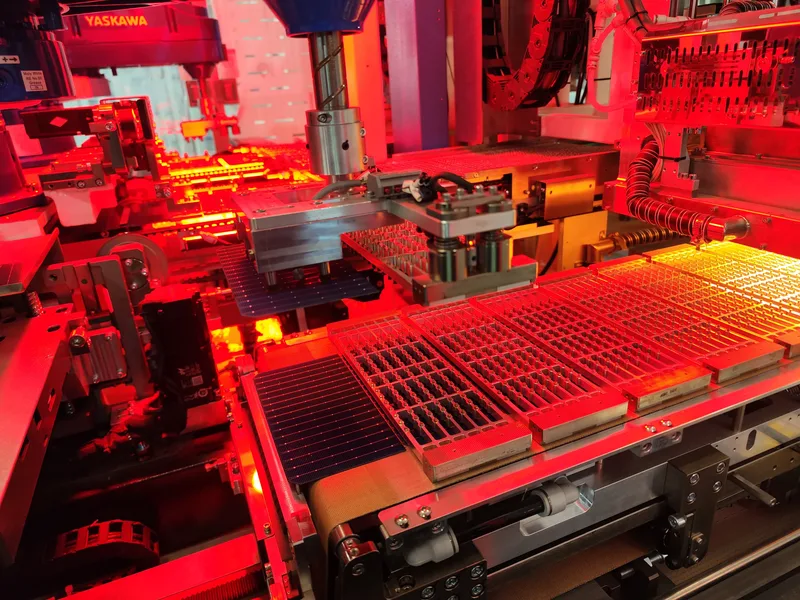 Empresa Solar Egipcia Actualiza Línea de Producción con Tabber Stringer Totalmente Automático en 2021