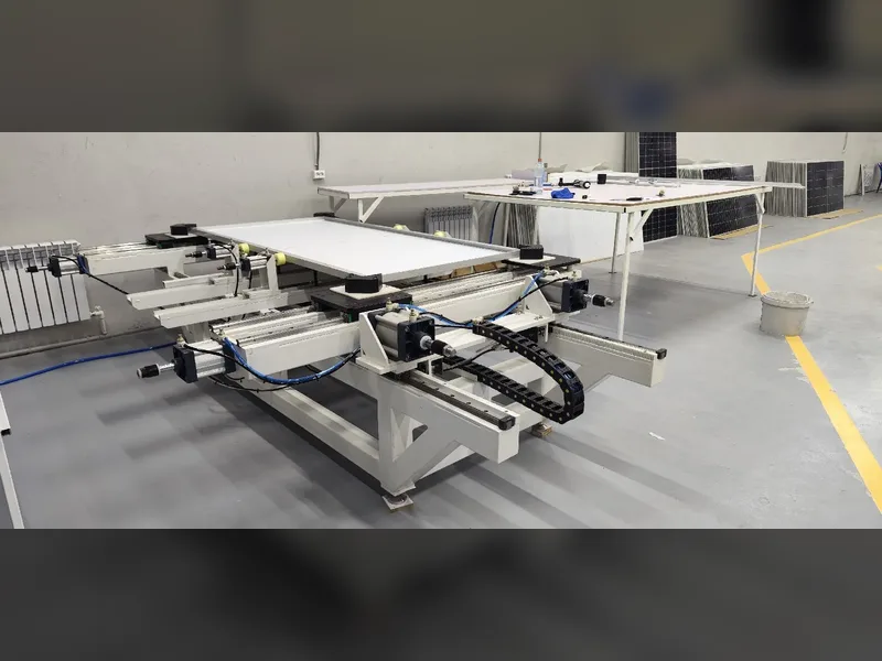 Mitrex se asocia con Ooitech para equipos de fabricación de paneles solares personalizados en 2023