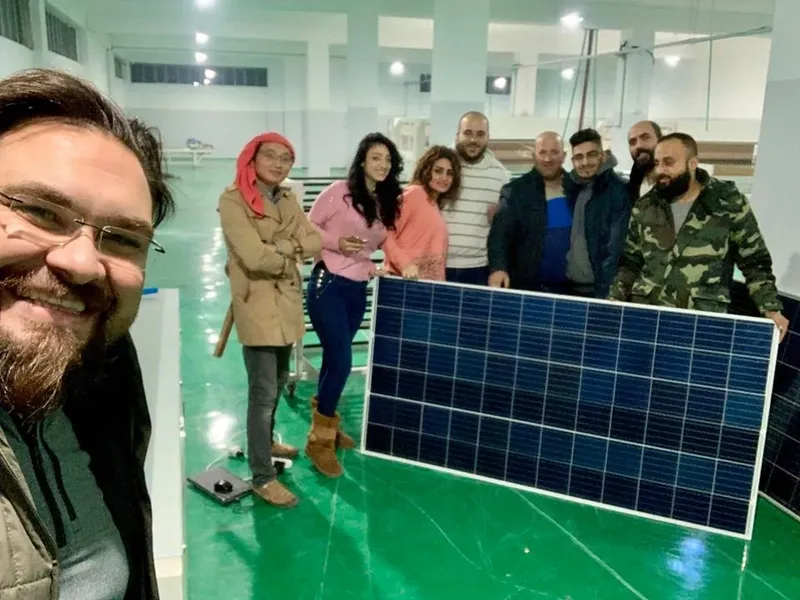 Siria establece la primera línea de producción de paneles solares totalmente automática de 60MW utilizando estándares chinos en 2017
