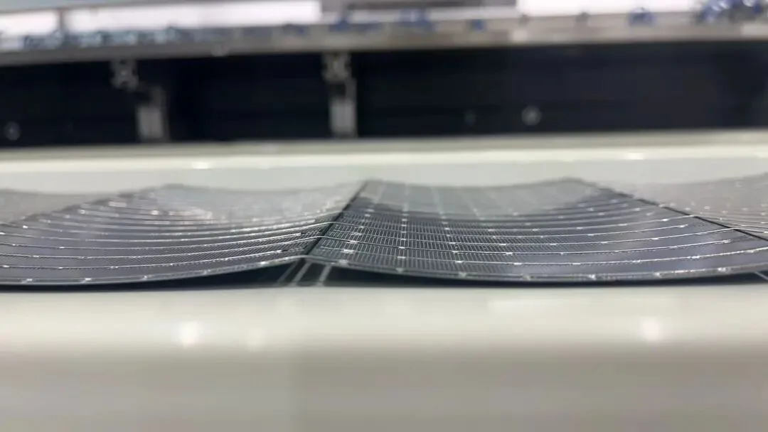 Why Do BC Solar Cell Strings Warp Like a Boat?