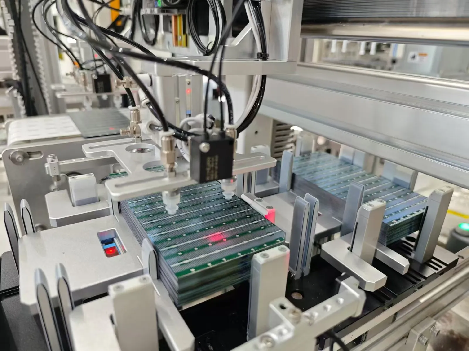 Solar Panel Manufacturing Process: 10 Steps and Machines Solar Panel Manufacturing Process: 10 Steps and Machines